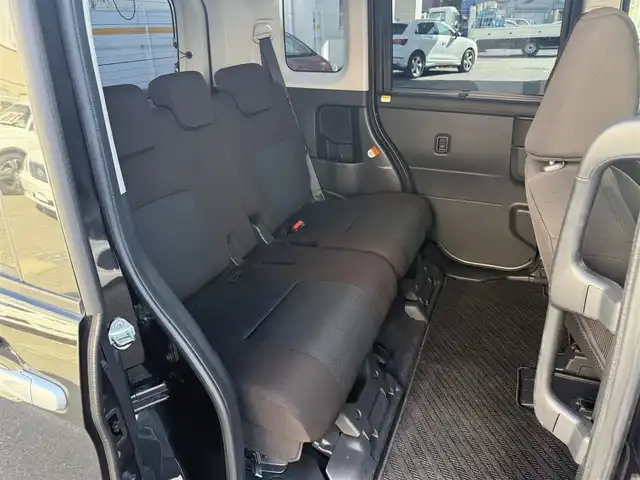 トヨタ ルーミー X 愛知県 2021(令3)年 2.8万km ブラックマイカメタリック /禁煙車//純正メモリナビ//地デジ/CD/SD/BT//FM/AM//前後ドライブレコーダー//バックカメラ//ETC//パワースライドドア//スマートアシスト//車線逸脱警報//衝突警報//衝突回避支援ブレーキ//ブレーキ抑制付誤発進抑制機能//先行車発進お知らせ//オートライト//オートハイビーム//オートリトラミラー//リアサンシェード//横滑り防止//PWRモード//アイドリングストップ//ISOFIX//スマートキー//プッシュスタート//純正フロアマット//純正ドアバイザー//保証書//取扱説明書//ナビ取扱説明書//ディーラー記録簿R3-R6//スペアキー