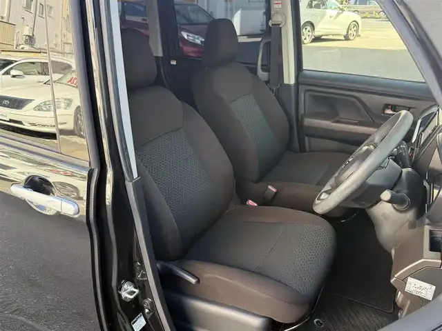 トヨタ ルーミー X 愛知県 2021(令3)年 2.8万km ブラックマイカメタリック /禁煙車//純正メモリナビ//地デジ/CD/SD/BT//FM/AM//前後ドライブレコーダー//バックカメラ//ETC//パワースライドドア//スマートアシスト//車線逸脱警報//衝突警報//衝突回避支援ブレーキ//ブレーキ抑制付誤発進抑制機能//先行車発進お知らせ//オートライト//オートハイビーム//オートリトラミラー//リアサンシェード//横滑り防止//PWRモード//アイドリングストップ//ISOFIX//スマートキー//プッシュスタート//純正フロアマット//純正ドアバイザー//保証書//取扱説明書//ナビ取扱説明書//ディーラー記録簿R3-R6//スペアキー