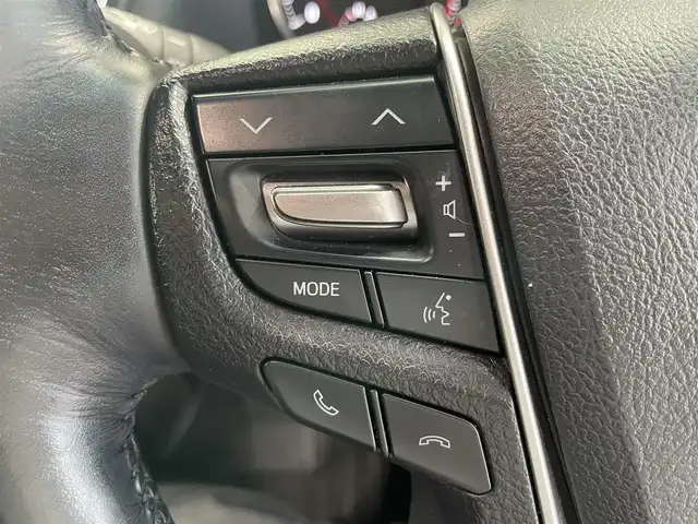 トヨタ アルファード S Cパッケージ 鹿児島県 2019(令1)年 1.9万km ホワイトパールクリスタルシャイン 禁煙車　/ツインムーンルーフ　/純正フリップダウンモニター　/純正９インチナビ　/トヨタセーフティセンス/前後コーナーセンサー/バックカメラ　/全席パワーシート　/両側パワースライドドア/前席シートヒーター/前席シートベンチレーション/ウッド調コンビハンドル　/LEDヘッドライト/ETC/純正アルミホイール/オートライト/オートマチックハイビーム