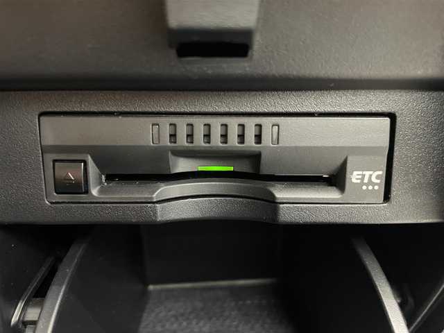 トヨタ アルファード S Cパッケージ 鹿児島県 2019(令1)年 1.9万km ホワイトパールクリスタルシャイン 禁煙車　/ツインムーンルーフ　/純正フリップダウンモニター　/純正９インチナビ　/トヨタセーフティセンス/前後コーナーセンサー/バックカメラ　/全席パワーシート　/両側パワースライドドア/前席シートヒーター/前席シートベンチレーション/ウッド調コンビハンドル　/LEDヘッドライト/ETC/純正アルミホイール/オートライト/オートマチックハイビーム