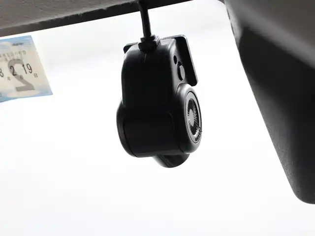 スズキ スイフト スポーツ 三重県 2023(令5)年 2.9万km スーパーブラックパール ワンオーナー /セーフティサポート /アイドリングストップ/ストラーダSDナビ・地デジTV/・DVD/CD/・Bluetooth/全方位ミニター用カメラパッケージ/バックソナー/アダプティブクルーズコントロール/ブラインドスポットモニター/シートヒーター/ビルトインETC/純正17インチアルミホイール/純正エアロ/LEDヘッドランプ/・オートライト/ハイビームアシスト/フロントフォグランプ/プッシュエンジンスタート/スマートキー×2/新車時保証書/取扱説明書