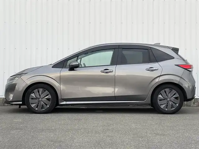 日産 ノート X 福岡県 2021(令3)年 1.7万km ダークメタルグレー プロパイロット /全周囲カメラ /純正ナビ　/フルセグTV /デジタルインナーミラー/ACC/LDW/エマージェンシーブレーキ /ワイヤレス充電 /HDMI入力 /USB /Bluetooth /ステアリングスイッチ/電格ミラー/スマートキー/プッシュスタート