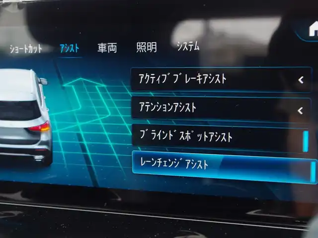 メルセデス・ベンツ ＧＬＡ２００ｄ 4マチック 埼玉県 2020(令2)年 3.3万km デジタルホワイト ブラックハーフレザーシート/レーダーセーフティパッケージ/レーンキープアシス/ブラインドスポットモニター/全周囲カメラ /パークセンサー /COMANDシステム /ETC2.0 /シートヒーター /純正18インチアルミホイール
