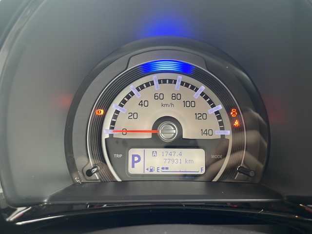 スズキ ハスラー Jスタイル Ⅱ 静岡県 2017(平29)年 7.8万km アクティブイエロー/ブラック2トーンルーフ 社外メモリナビ/・CD/・AM/・FM/・ワンセグTV/主要装備/・衝突軽減/・バックカメラ/・ETC/・シートヒーター/・フォグランプ/・キセノンヘッドライト/・純正フロアマット