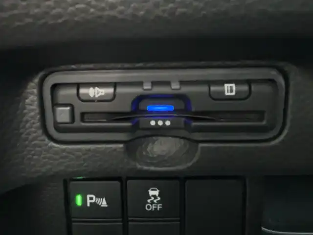 ホンダ Ｎ ＢＯＸ L ターボ 長崎県 2021(令3)年 5.8万km クリスタルブラックパール /純正ナビ/バックカメラ/（AM/FM/CD/DVD/Bluetooth/フルセグTV）//ホンダセンシング//追従式クルーズコントロール//パドルシフト//レーンキープアシスト//両側パワースライドドア//LEDヘッドライト//ビルトインETC//スマートキー/プッシュスタート