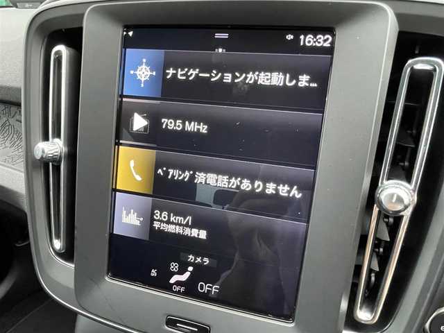 ボルボ ＸＣ４０ T4 石川県 2019(令1)年 3万km 白 衝突軽減ブレーキ/アダプティブクルーズコントロール/ブラインドスポットモニター/レーンキープアシスト/純正ナビ　/ＡｐｐｌｅＣａｒＰｌａｙ/３６０カメラ/クリアランスソナー/ＬＥＤヘッドライト