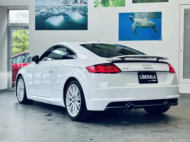 アウディ ＴＴクーペ 2．0 TFSI Sラインパック 大阪府 2016(平28)年 5.2万km パール バーチャルコックピット/ハーフレザー/純正ナビ/TV/純正18インチAW/マトリクスLED/パドルシフト/ETC