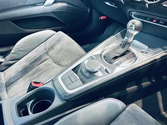 アウディ ＴＴクーペ 2．0 TFSI Sラインパック 大阪府 2016(平28)年 5.2万km パール バーチャルコックピット/ハーフレザー/純正ナビ/TV/純正18インチAW/マトリクスLED/パドルシフト/ETC