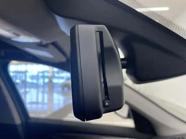 ＢＭＷ Ｘ１ xDrive 18d xライン 岡山県 2020(令2)年 6.2万km アルピンホワイトⅢ 【純正ｉＤｒｉｖｅ/リアカメラ/衝突警告/歩行者警告/車線逸脱警告/Ｂｌｕｅｔｏｏｔｈ/ＵＳＢ/オートライト/ＬＥＤヘッドライト/ヒルディセントコントロール/ＥＴＣ（ミラー一体型）/オートエアコン/オートワイパー/パワーテールゲート/電子シフト/インテリアライト/PDC自動起動/パーキングベンチレーション/SOSコール