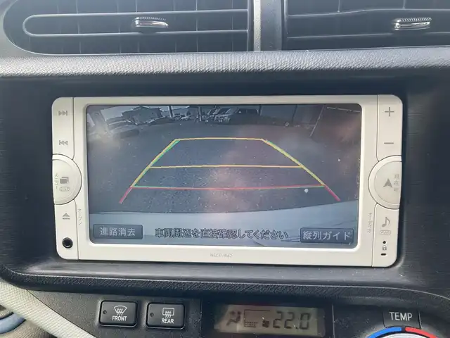 トヨタ アクア S 愛知県 2013(平25)年 5.8万km ライムホワイトパールクリスタルシャイン MODELLISTAエアロVer1/リヤコンビガーニッシュ/リヤスポイラー/TRD16インチアルミ/ダウンサス/純正SDナビTV/Bluetoothオーディオ/バックカメラ/スマートキー×2ケ/プッシュスタート/ETC/前後2カメラドライブレコーダー/LEDヘッドライト/オートライト/純正フォグ