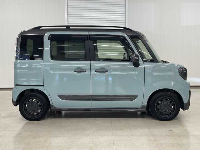 スズキ スペーシア ギア HYBRID XZ 熊本県 2019(令1)年 6.5万km オフブルーメタリック/ガンメタリック2トーンルーフ 社外SDナビ（ラジオ、フルセグ、BT、SD、CD、DVD）/ETC/ステアリングリモコン/シートヒーター/両側パワースライドドア/クリアランスソナー/レーンキープアシスト/横滑り防止/衝突被害軽減ブレーキ/オートライト/・LEDヘッドライト/・フォグランプ/プッシュスタート/スマートキー/・スペアキー有
