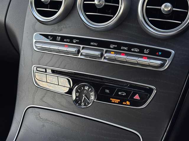 メルセデス・ベンツ Ｃ１８０ クーペ スポーツ 山梨県 2016(平28)年 3.6万km ポーラホワイト レーダーSP/キーレスゴー　/ARTICOレザー/純正ＨＤＤナビ/Ｂカメラ/パークトロニック/ディストロニックＰ/ＬＥＤヘッドライト/オートライト/フルセグ/ＣＤ/ＤＶＤ/純正１８インチＡＷ/Ｐシート