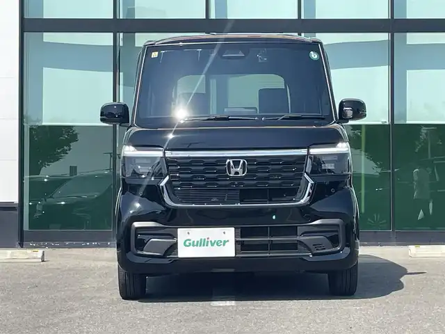 ホンダ Ｎ ＢＯＸ カスタム 和歌山県 2023(令5)年 1.3万km クリスタルブラックパール 純正8インチナビ/バックカメラ/フルセグTV/衝突軽減ブレーキ/レーンキープアシスト/前後コーナーセンサー/オートライト/レーダークルーズコントロール/ビルトインETC/前席シートヒーター/前方ドラレコ/片側パワスラ/純正フロアマット/純正14インチアルミ/ステアリングリモコン/ドアバイザー/ブレーキホールド/プッシュスタート/後席ロール式サンシェード