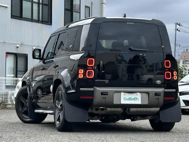 ランドローバー ランドローバー ディフェンダー 110XダイナミックSE 宮城県 2022(令4)年 1.1万km サントリーニブラック /ワンオーナー//パノラミックスライディングルーフ//メリディアンサウンド//エアサスペンション//背面タイヤ有り//純正マルチメディアナビ//AM/FM/BT/スマートフォン連携//黒レザーシート//前席パワーシート//全方位カメラ//アダブティブクルーズコントロール//エマージェンシーブレーキ//ブラインドスポットモニター//LEDヘッドライト//ETC2.0