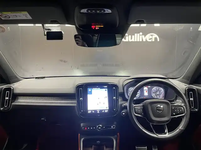 ボルボ ＸＣ４０ B4 AWD Rデザイン 群馬県 2021(令3)年 2.4万km クリスタルホワイトP ワンオーナー/harman/kardonスピーカー/19インチAW/純正ナビ/CarPlay/ハーフレザーシート/パワーシート/シートヒーター/LEDライト/スマートキー/フルセグTV/ETC2.0