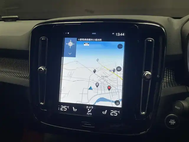 ボルボ ＸＣ４０ B4 AWD Rデザイン 群馬県 2021(令3)年 2.4万km クリスタルホワイトP ワンオーナー/harman/kardonスピーカー/19インチAW/純正ナビ/CarPlay/ハーフレザーシート/パワーシート/シートヒーター/LEDライト/スマートキー/フルセグTV/ETC2.0