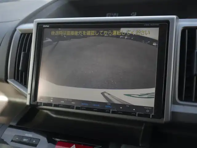 ホンダ ステップワゴン スパーダ パワーエディション 山形県 2013(平25)年 13.6万km ホワイトオーキッドパール 4WD/ワンオーナー/純正フリップダウン/純正メモリナビ/　　【CD DVD フルセグ USB】/バックカメラ/両側パワースライドドア/HIDオートヘッドライト/純正16インチアルミホイール/アイドリングストップ/ステアリングスイッチ/パドルシフト/電動格納ウィンカーミラー/純正フロアマット/ドアバイザ―/スマートキー/ETC