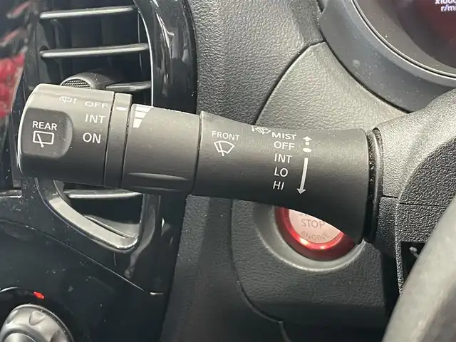 日産 ジューク ニスモ 岐阜県 2013(平25)年 15.3万km ブリリアントホワイトパール カロッツェリア製ナビ（フルセグ・Ｂｌｕｅｔｏｏｔｈ・ＣＤ・ＤＶＤ）/ETC　/純正18インチアルミホイール　/純正フロアマット　/純正ドアバイザー　/４WD　/保証書　/取扱説明書　/ナビ取扱説明書　/オートエアコン/プッシュスタート