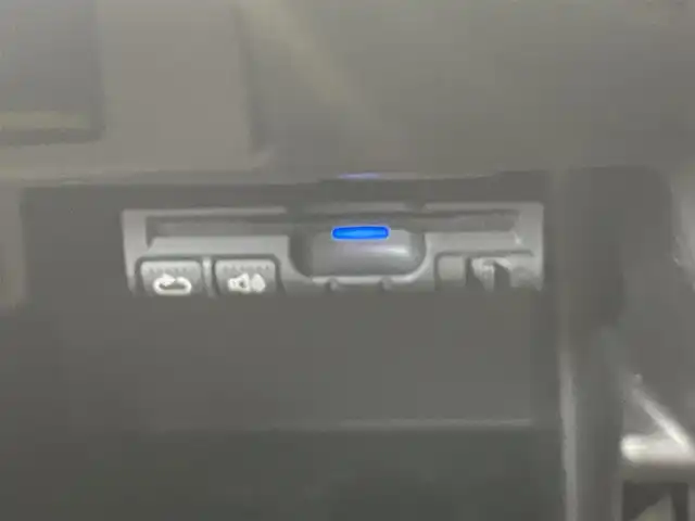 日産 ジューク ニスモ 岐阜県 2013(平25)年 15.3万km ブリリアントホワイトパール カロッツェリア製ナビ（フルセグ・Ｂｌｕｅｔｏｏｔｈ・ＣＤ・ＤＶＤ）/ETC　/純正18インチアルミホイール　/純正フロアマット　/純正ドアバイザー　/４WD　/保証書　/取扱説明書　/ナビ取扱説明書　/オートエアコン/プッシュスタート