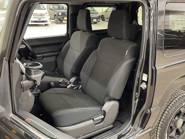 スズキ ジムニー XL 道央・札幌 2019(令1)年 8.3万km ブルーイッシュブラックパール3 純正メーカーナビ/スタッドレスタイヤ/オートライトバックカメラ/プッシュスタート/電格ミラー/Ｄ+Ｎ席シートヒーター/社外ドリンクホルダー/ミラーヒーター/AM/FM/CD/DVD/SD/Bluetooth/USB/ETC