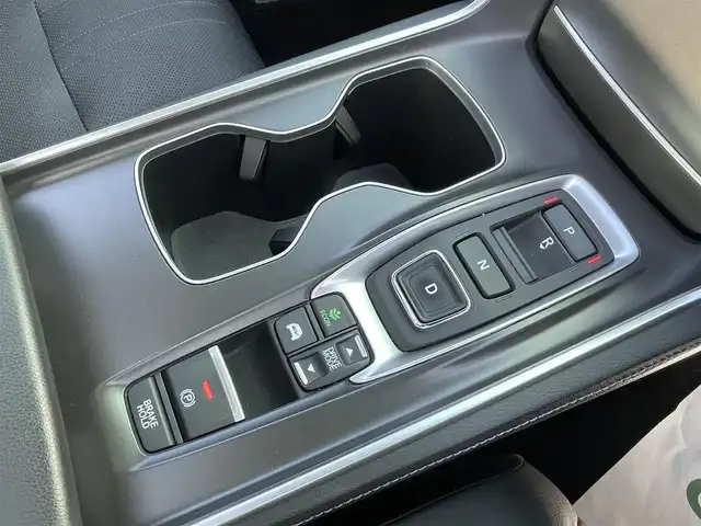 ホンダ アコード EX 宮崎県 2020(令2)年 1.7万km ルナシルバーM 純正メモリーナビ/フルセグ/Bluetooth/サンルーフ/ヘッドアップディスプレイ/ブラインドスポットモニター/コーナーセンサー/シートメモリー付きパワーシート(D/N)/パドルシフト/全席/後席シートヒーター/ワイヤレス充電器/アイドリングストップ/ETC/スペアキー(1本)