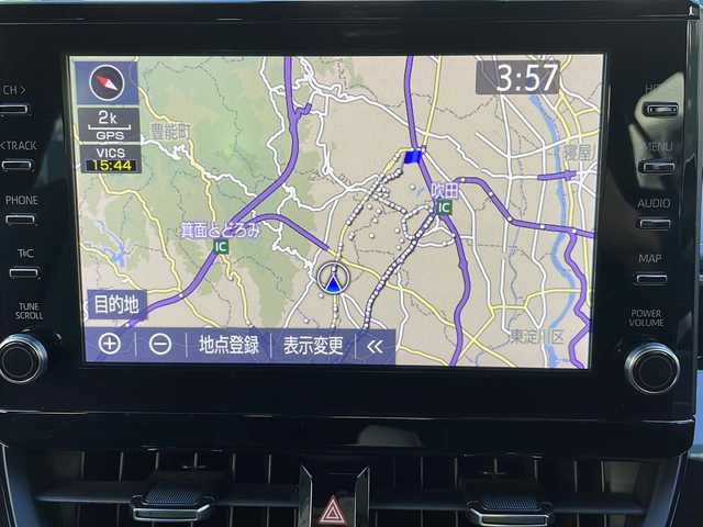 トヨタ カローラ ハイブリット ダブルバイビー 大阪府 2021(令3)年 3.5万km ホワイトパールクリスタルシャイン ワンオーナー/純正メモリナビ/・AM/FM/Bluetooth/・フルセグテレビ/モデリスタエアロ/バックカメラ/ビルトインETC/前後ドライブレコーダー/レーダークルーズコントロール/衝突軽減ブレーキ/レーンキープアシスト/ブラインドスポットモニター/横滑り防止装置/盗難防止装置/電動パーキングブレーキ/前後コーナーセンサー/シートヒーター（D席+N席）/LEDヘッドライト/オートマチックハイビーム/オートライト/オートエアコン/プッシュスタートボタン/スマートキー×2/ステアリングリモコン/革巻きステアリング/純正17インチアルミホイール/12V充電器/USBジャック/純正フロアマット/保証書/取扱説明書