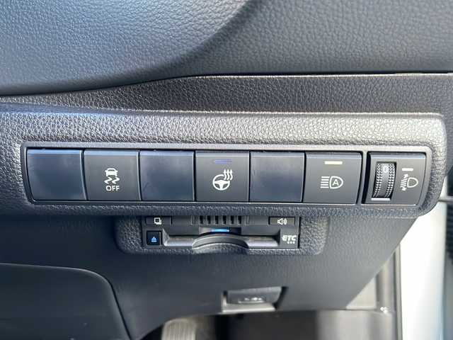 トヨタ カローラ ハイブリット ダブルバイビー 大阪府 2021(令3)年 3.5万km ホワイトパールクリスタルシャイン ワンオーナー/純正メモリナビ/・AM/FM/Bluetooth/・フルセグテレビ/モデリスタエアロ/バックカメラ/ビルトインETC/前後ドライブレコーダー/レーダークルーズコントロール/衝突軽減ブレーキ/レーンキープアシスト/ブラインドスポットモニター/横滑り防止装置/盗難防止装置/電動パーキングブレーキ/前後コーナーセンサー/シートヒーター（D席+N席）/LEDヘッドライト/オートマチックハイビーム/オートライト/オートエアコン/プッシュスタートボタン/スマートキー×2/ステアリングリモコン/革巻きステアリング/純正17インチアルミホイール/12V充電器/USBジャック/純正フロアマット/保証書/取扱説明書