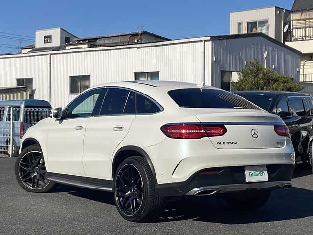 メルセデス・ベンツ ＧＬＥ３５０ｄ 東京都 2017(平29)年 4.5万km 白 純正メーカーナビ/【TV/Bluetooth/DVD/CD/SD/USB】/ETC/全方位カメラ/Harmon Kardon /アシスト機能/・アクティブブレーキアシスト/・アテンションアシスト/・レーンキープアシスト/・ブラインドスポットシステム/・レーダークルーズコントロール/・ステアリングパイロット/パノラマサンルーフ/D/N席パワーシート/D/N席メモリーシート/全席シートヒーター/パワーバックドア/プッシュスタート/スマートキー×2