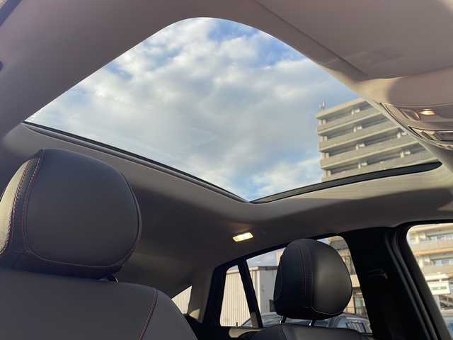 メルセデス・ベンツ ＧＬＥ３５０ｄ 東京都 2017(平29)年 4.5万km 白 純正メーカーナビ/【TV/Bluetooth/DVD/CD/SD/USB】/ETC/全方位カメラ/Harmon Kardon /アシスト機能/・アクティブブレーキアシスト/・アテンションアシスト/・レーンキープアシスト/・ブラインドスポットシステム/・レーダークルーズコントロール/・ステアリングパイロット/パノラマサンルーフ/D/N席パワーシート/D/N席メモリーシート/全席シートヒーター/パワーバックドア/プッシュスタート/スマートキー×2