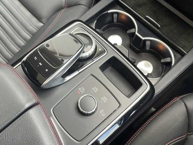 メルセデス・ベンツ ＧＬＥ３５０ｄ 東京都 2017(平29)年 4.5万km 白 純正メーカーナビ/【TV/Bluetooth/DVD/CD/SD/USB】/ETC/全方位カメラ/Harmon Kardon /アシスト機能/・アクティブブレーキアシスト/・アテンションアシスト/・レーンキープアシスト/・ブラインドスポットシステム/・レーダークルーズコントロール/・ステアリングパイロット/パノラマサンルーフ/D/N席パワーシート/D/N席メモリーシート/全席シートヒーター/パワーバックドア/プッシュスタート/スマートキー×2