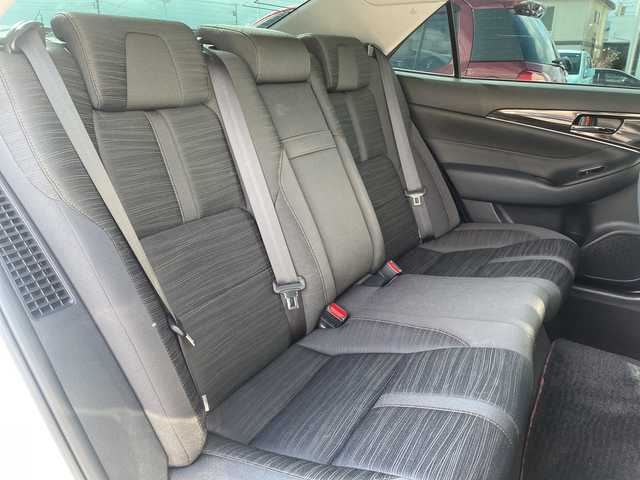 トヨタ クラウン ハイブリッド アスリートS 神奈川県 2015(平27)年 8.7万km ホワイトパールクリスタルシャイン 純正ナビ　/クルーズコントロール　/バックカメラ　/パワーシート　/ビルドインＥＴＣ　/ドライブレコーダー　/ＭＴモード付ＡＴ　/社外ドラレコ前後　/純正エアロ　/ＣＤ／ＤＶＤ／ＢＴ