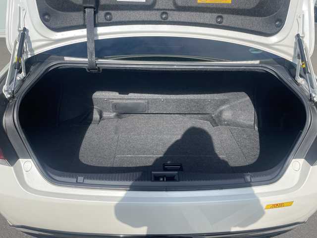 トヨタ クラウン ハイブリッド アスリートS 神奈川県 2015(平27)年 8.7万km ホワイトパールクリスタルシャイン 純正ナビ　/クルーズコントロール　/バックカメラ　/パワーシート　/ビルドインＥＴＣ　/ドライブレコーダー　/ＭＴモード付ＡＴ　/社外ドラレコ前後　/純正エアロ　/ＣＤ／ＤＶＤ／ＢＴ