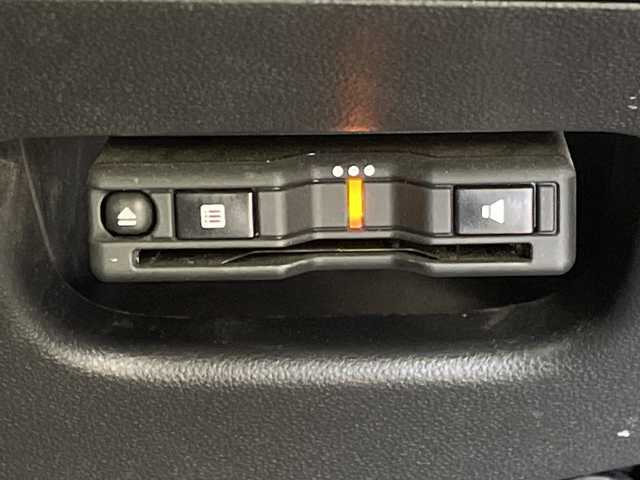 ダイハツ キャスト スタイル GプライムコレSAⅢ 群馬県 2020(令2)年 3.7万km ブラックマイカメタリック 純正ナビ　/全周囲カメラ　/ＥＴＣ　/純正ドラレコ　/ＬＥＤライト　/オートマチックハイビーム　/ハーフレザーシート　/シートヒーター　/革巻きステアリング　/衝突被害軽減ブレーキ　/クリアランスソナー　/禁煙車