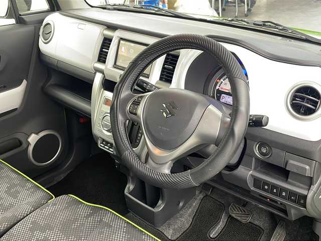 スズキ ハスラー X 栃木県 2016(平28)年 1.7万km ポジティブグリーンメタリック/ブラック2トーン 禁煙車/4WD/純正メモリーナビ/・SD/CD/iPod/USB/ワンセグ/バックカメラ/衝突軽減ブレーキ/車線逸脱警報/ヒルディセントコントロール/グリップコントロール/前席シートヒーター/社外ETC/前側ドライブレコーダー/純正15インチAW