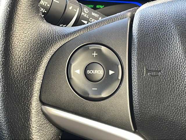 ホンダ フィット ハイブリット Lパッケージ 福島県 2016(平28)年 7.6万km プレミアムホワイトパールⅡ 純正ナビ　バックＣ　フルセグ　ＢＴ　ＥＴＣ　クルコン　ステリモ　純正エンスタ　スマートキー　ワイパーデザイアー　ＥＣＯＮ　電格ミラー　前後ドラレコ　ＬＥＤヘッドライト　オートライト　ドアバイザー