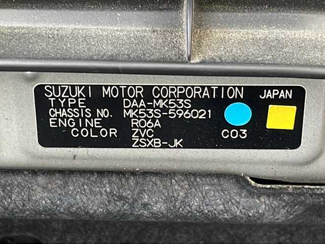 スズキ スペーシア カスタム HYBRID XS 沖縄県 2018(平30)年 6.8万km スチールシルバーM 純正ナビ（CN-RZ843）/（フルセグTV　DVD再生　BT接続）/全方位カメラ/バックカメラ/ヘッドアップディスプレイ/ハーフレザーシート/両側パワースライド/サーキュレーター/デュアルブレーキサポート/USB入力端子/スマートキー/ワンオーナー/プッシュスタート/ビルトインETC/アイドリングストップ/後方コーナーセンサー