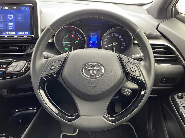 トヨタ Ｃ－ＨＲ G モード ネロ 千葉県 2019(平31)年 3.5万km ブラックマイカ ・純正SDナビ/・フルセグテレビ（走行中視聴可能）/・ナビ連動ドラレコ/・バック・フロントカメラ/・レーダークルーズコントロール/・プッシュスタート/・ビルトインETC/・AM/FM/CD/DVD/TV/HDMI/USB/・前後コーナーセンサー/・レーンキープアシスト/・衝突軽減システム/・BSM/・ブラインドスポットモニター/・霜取りウォッシャー/・D+N席シートヒーター