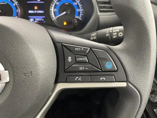 日産 ルークス HWS X プロパイロットED 群馬県 2020(令2)年 3.4万km スパークリングレッド/ブラック 快適パック/・プラズマクラスター技術搭載リヤシーリングファン/・パーソナルテーブル(後席)/・カップホルダー(9個)/・ロールサンシェード/・撥水加工シート/＝＝＝＝＝/純正9インチナビ（MM319D-L）/・AM/FM/CD/DVD/フルセグTV/Bluetooth/アラウンドビューモニター/ハンズフリーパワースライドドア(挟み込み防止機能付)/プロパイロット/インテリジェント エマージェンシーブレーキ/インテリジェントFCW（前方衝突予測警報）/インテリジェントLI（車線逸脱防止支援システム）/LDW（車線逸脱警報/インテリジェント DA（ふらつき警報）/踏み間違い衝突防止アシスト/標識検知機能（進入禁止標識検知、最高速度標識検知、一時停止標識検知）/先行車発進お知らせ/フロント&バックソナー/ETC
