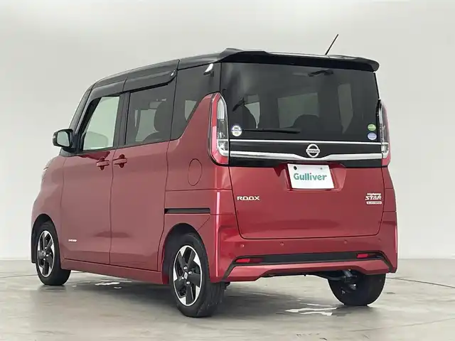 日産 ルークス HWS X プロパイロットED 群馬県 2020(令2)年 3.4万km スパークリングレッド/ブラック 快適パック/・プラズマクラスター技術搭載リヤシーリングファン/・パーソナルテーブル(後席)/・カップホルダー(9個)/・ロールサンシェード/・撥水加工シート/＝＝＝＝＝/純正9インチナビ（MM319D-L）/・AM/FM/CD/DVD/フルセグTV/Bluetooth/アラウンドビューモニター/ハンズフリーパワースライドドア(挟み込み防止機能付)/プロパイロット/インテリジェント エマージェンシーブレーキ/インテリジェントFCW（前方衝突予測警報）/インテリジェントLI（車線逸脱防止支援システム）/LDW（車線逸脱警報/インテリジェント DA（ふらつき警報）/踏み間違い衝突防止アシスト/標識検知機能（進入禁止標識検知、最高速度標識検知、一時停止標識検知）/先行車発進お知らせ/フロント&バックソナー/ETC
