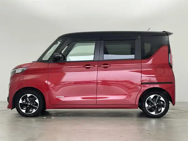 日産 ルークス HWS X プロパイロットED 群馬県 2020(令2)年 3.4万km スパークリングレッド/ブラック 快適パック/・プラズマクラスター技術搭載リヤシーリングファン/・パーソナルテーブル(後席)/・カップホルダー(9個)/・ロールサンシェード/・撥水加工シート/＝＝＝＝＝/純正9インチナビ（MM319D-L）/・AM/FM/CD/DVD/フルセグTV/Bluetooth/アラウンドビューモニター/ハンズフリーパワースライドドア(挟み込み防止機能付)/プロパイロット/インテリジェント エマージェンシーブレーキ/インテリジェントFCW（前方衝突予測警報）/インテリジェントLI（車線逸脱防止支援システム）/LDW（車線逸脱警報/インテリジェント DA（ふらつき警報）/踏み間違い衝突防止アシスト/標識検知機能（進入禁止標識検知、最高速度標識検知、一時停止標識検知）/先行車発進お知らせ/フロント&バックソナー/ETC