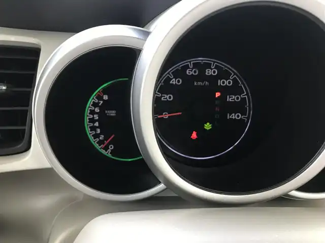ホンダ Ｎ ＢＯＸ 2トーン G Lパッケージ 栃木県 2016(平28)年 6.8万km プレミアムアイボリーパール2トーン 株)IDOMが運営する【じしゃロン小山店】の自社ローン専用車両になります。こちらは現金またはオートローンご利用時の価格です。自社ローンご希望の方は別途その旨お申付け下さい//禁煙車/スマートキー/エンジンプッシュスタート/カーナビ/ワンセグTV/AM/FMラジオ/CD/DVD再生可能/ブルートゥース/バックカメラ/ETC/ドライブレコーダー/ステアリングリモコン/片側パワースライドドア/電動格納ドアミラー/新車時/保証書/取り扱い説明書