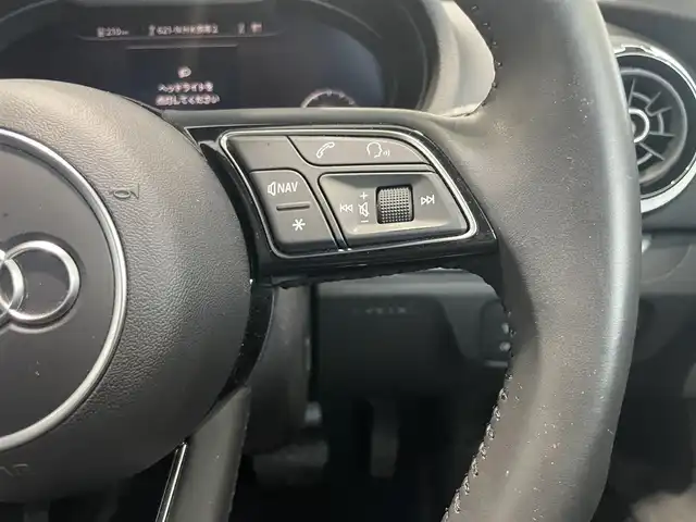 アウディ Ａ３ SB 30TFSI シグネチャーED 静岡県 2020(令2)年 4.7万km グレイシアホワイトメタリック 純正ナビ/（CD/CDチェンジャー、AUX、USB接続端子）/Bluetooth接続/ETC2.0/バックカメラ/前席パワーシート・シートヒーター/純正フロアマット/パーキングアシスト/アイドリングストップ/前後ドラレコ/前後コーナーセンサー/クルーズコントロール/レーンキープアシスト/純正17インチAW