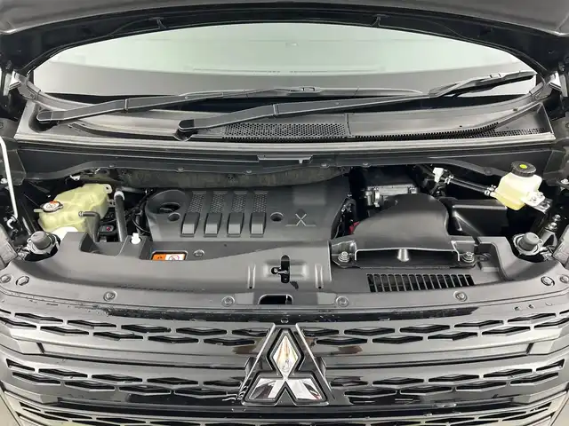 三菱 デリカＤ：５ シャモニー 愛知県 2025(令7)年 0.1千km 黒Ⅱ 登録済未使用車/４WD/ターボ/全方位カメラ/AC100V電源/三菱e-assist/・衝突軽減ブレーキ/・レーンキープアシスト/・オートマチックハイビーム/・レーダークルーズコントロール/・誤発進抑制機能/ブラインドスポットモニター/パワーシート/シートヒーター/ステアリングヒーター/パワーバックドア/パドルシフト/両側パワースライドドア/センターデフロック/アイドリングストップ/純正アルミホイール/スマートキー/スペアキー有/プッシュスタート/LEDヘッドライト/フロントフォグランプ/電子パーキングブレーキ/オートホールド/電動格納ミラー/ステアリングスイッチ/横滑り防止装置