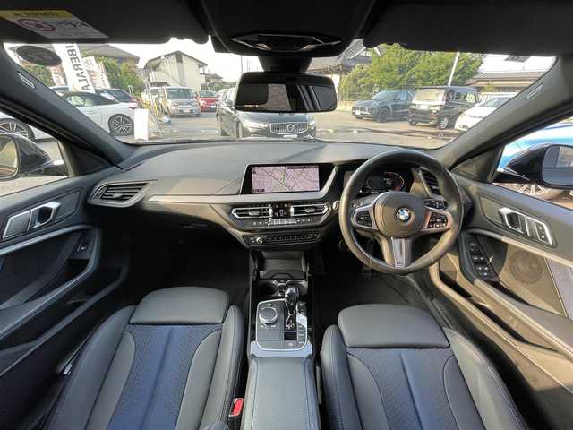 ＢＭＷ ＢＭＷ １１８ｄ Mスポーツ EDジョイ+ 栃木県 2020(令2)年 3.1万km サファイアブラックP ワンオーナー/インテリジェントセーフティ/コンフォートアクセス/ナビ/バックカメラ/ミラーETC/ワイヤレスチャージ /LEDヘッドライト/オートライト/パークディスタンスコントロール/ブラインドスポット /ハーフレザー /D席パワーシート