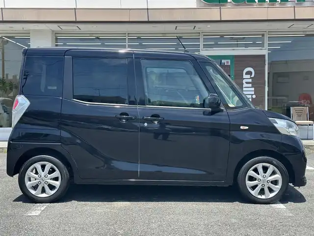 日産 デイズ ルークス X Vセレクション 三重県 2017(平29)年 11.6万km ブラック ワンオーナー/エマージェンシーブレーキ/♪純正ナビ/ ・フルセグ・DVD再生/ ・CD録音・Bluetoothオーディオ/♪アラウンドビューモニター/♪両側パワースライド/♪スマートキー×2/♪プッシュスタート/♪純正14インチAW/♪アイドリングストップ/♪ドライブレコーダー/♪シートバックテーブル/♪ベンチシート/♪ステアリングスイッチ/♪ヘッドライトレベライザー/♪電動格納ミラー/♪フロアマット/♪プライバシーガラス/♪ETC/♪横滑り防止機能