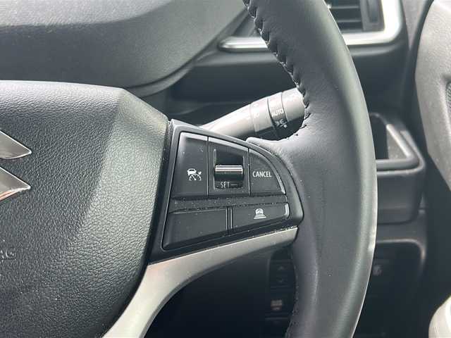 スズキ ソリオ バンディット HV MV 福岡県 2022(令4)年 3.5万km メロウディープレッドパール ・純正ディスプレイオーディオ（ナビ機能付き）/-BT/フルセグ/CD/DVD/FM/AM/USB/・全方位カメラ/・レーダークルーズコントロール/・HUD/・車線逸脱警報/・衝突軽減ブレーキ/・両側パワースライドドア/・前席シートヒーター/・クリアランスソナー/・純正アルミ/・純正フロアマット/・ウィンカーミラー/・ドアバイザー/・アイドリングストップ/・後席ドリンクホルダー/・プッシュスタート/・スマートキー