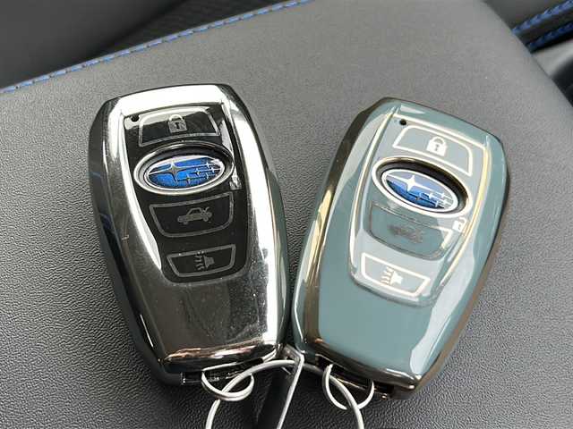 スバル レヴォーグ 1．8GT－H EX 岐阜県 2023(令5)年 1.8万km マグネタイトグレーメタリック 登録時走行距離17238km/純正ディスプレイオーディオ/フルセグＴＶ/バック・フロント・サイドカメラ/サンルーフ/４ＷＤ/ＭＴ付きＡＴ/パドルシフト/シートヒーター/パワーシート/電動リアゲート/ドライブレコーダー/純正フロアマット/純正アルミホイール/ＵＳＢ/ＥＴＣ/Ｂｌｕｅ　ｔｏｏｔｈ/プッシュスタート/スマートキー/スペアキー/LEDヘッドライト/フォグランプ/ABS/横滑り防止装置/コーナーセンサー/レーンキープアシスト/盗難防止装置/オートライト/エアバッグ