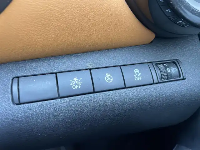 日産 キックス X ツートーンインテリアED 千葉県 2021(令3)年 5.8万km ピュアブラック プロパイロット/衝突軽減ブレーキ/全方位カメラ/インテリジェントルームミラー/純正９インチＳＤナビ/フルセグＴＶ/ルーフレール/ＬＥＤヘッドライト/オートライト/純正１７インチアルミホイール