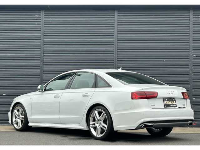アウディ Ａ６ 2．0 TFSI クワトロSライン 茨城県 2017(平29)年 4.3万km グレイシアホワイトメタリック アシスタンスパッケージ /ACC /マトリクスLED /BOSE /黒革 /シートヒーター /パワーシート /レーンアシスト /サイドアシスト /バックカメラ /パーキングエイド /MMIナビ /12セグ /BT /DVD /USB  /アドバンストキー /ETC2.0 /純正19inAW /禁煙車