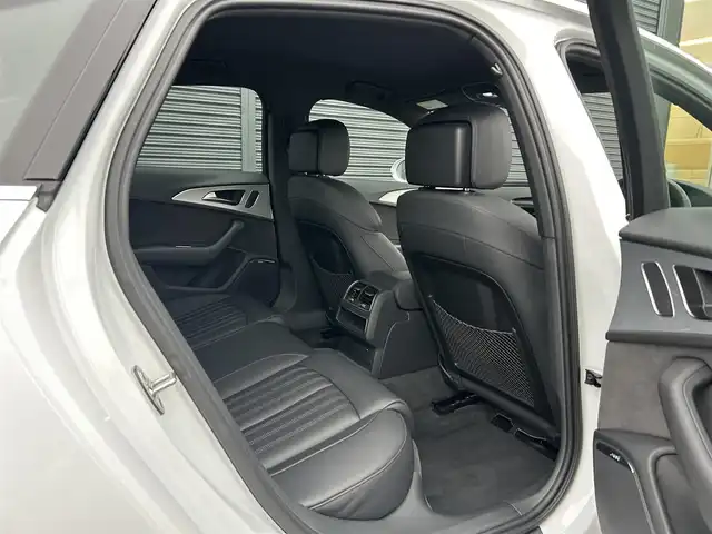 アウディ Ａ６ 2．0 TFSI クワトロSライン 茨城県 2017(平29)年 4.3万km グレイシアホワイトメタリック アシスタンスパッケージ /ACC /マトリクスLED /BOSE /黒革 /シートヒーター /パワーシート /レーンアシスト /サイドアシスト /バックカメラ /パーキングエイド /MMIナビ /12セグ /BT /DVD /USB  /アドバンストキー /ETC2.0 /純正19inAW /禁煙車